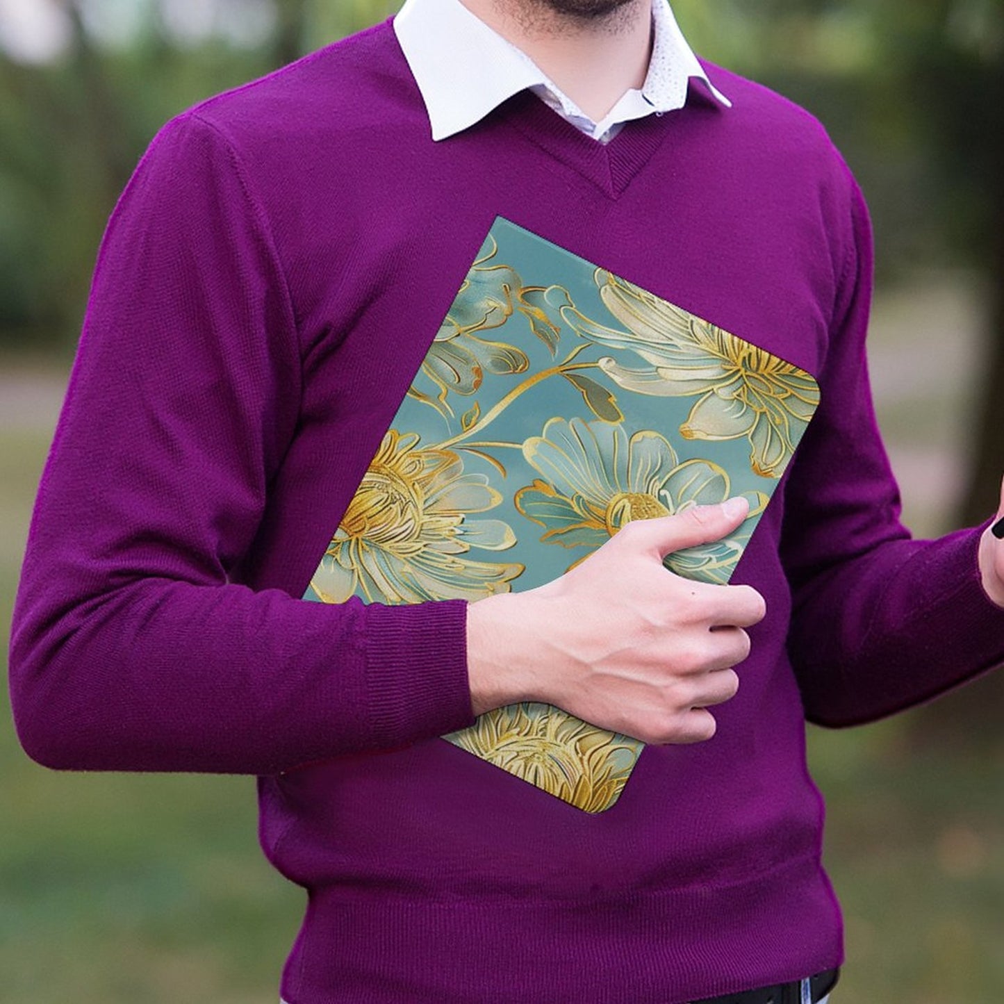 Gold Foiled Chrysanthemum Book-Style
iPad Protector with Apple Pen Slot